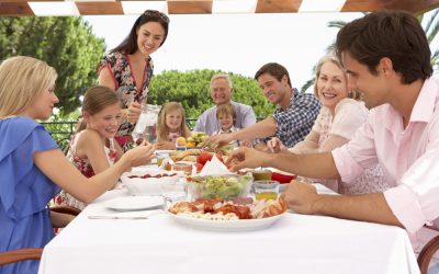 Throw the perfect July 4 pool party